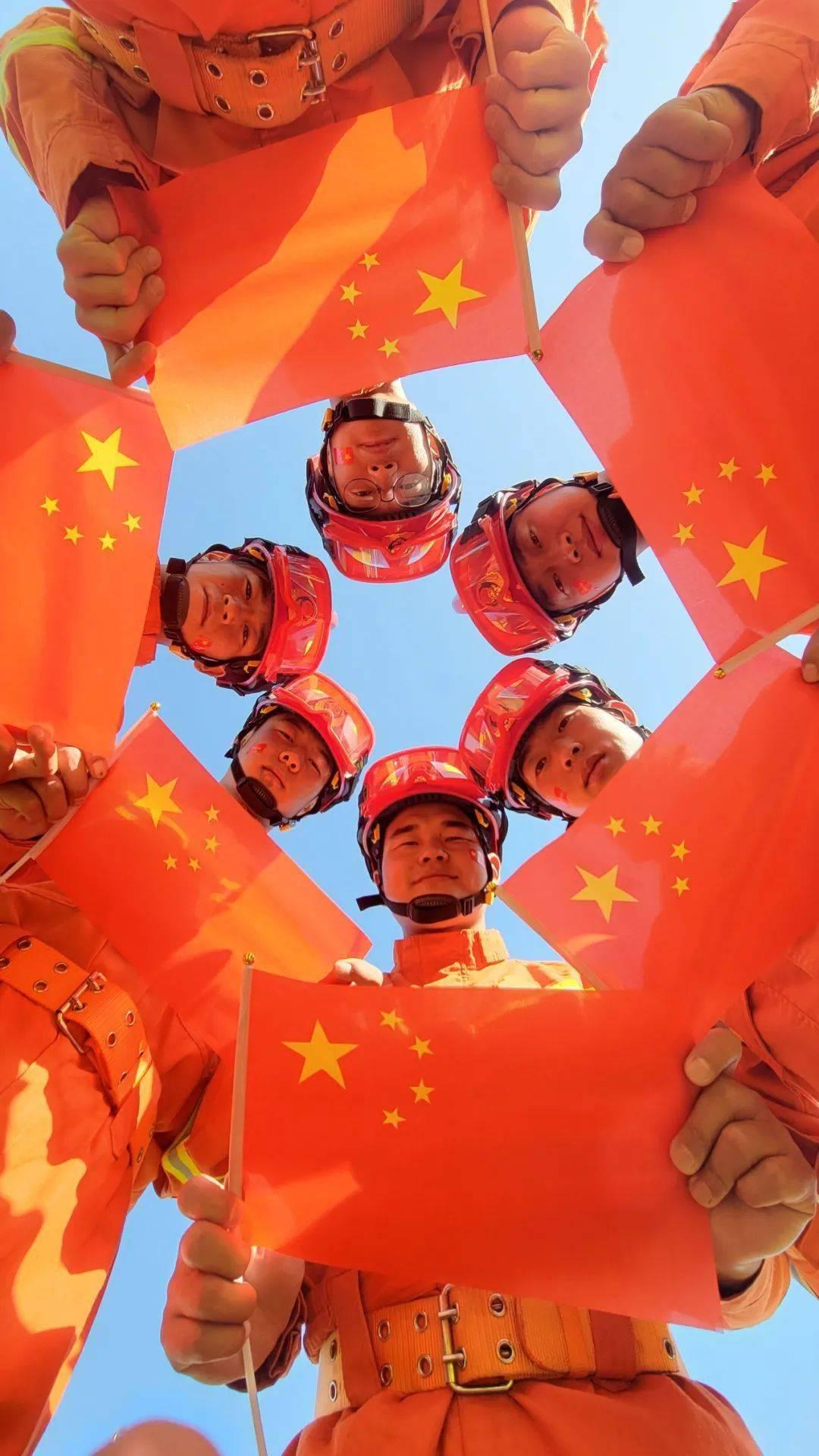 40人和35人两个班都分成人数相等的若干个小组那么每组最多能有几人？